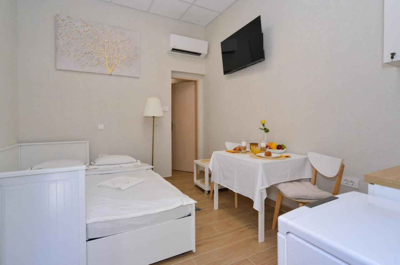 Md Studio Apartman ริเยกา ภายนอก รูปภาพ